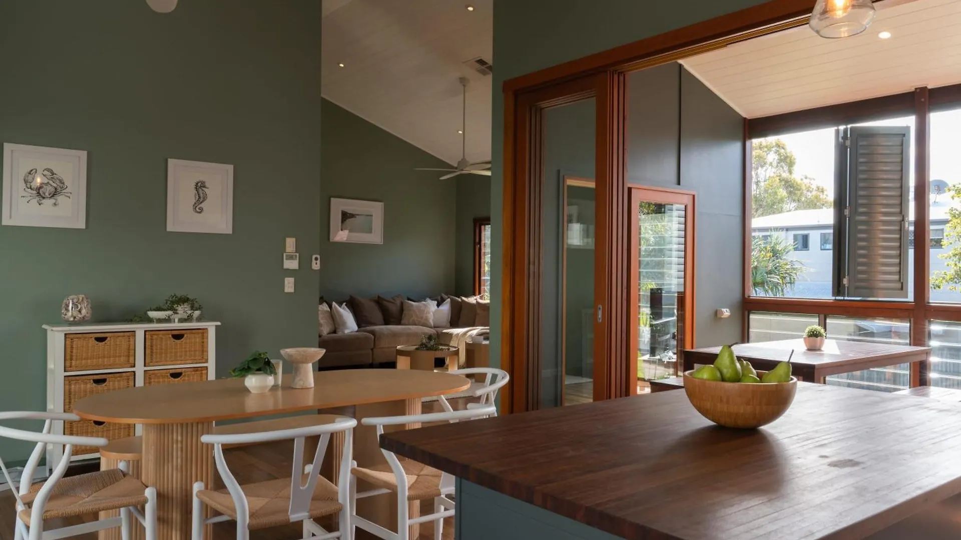 Holiday home Malakai Beach House Caloundra Australia