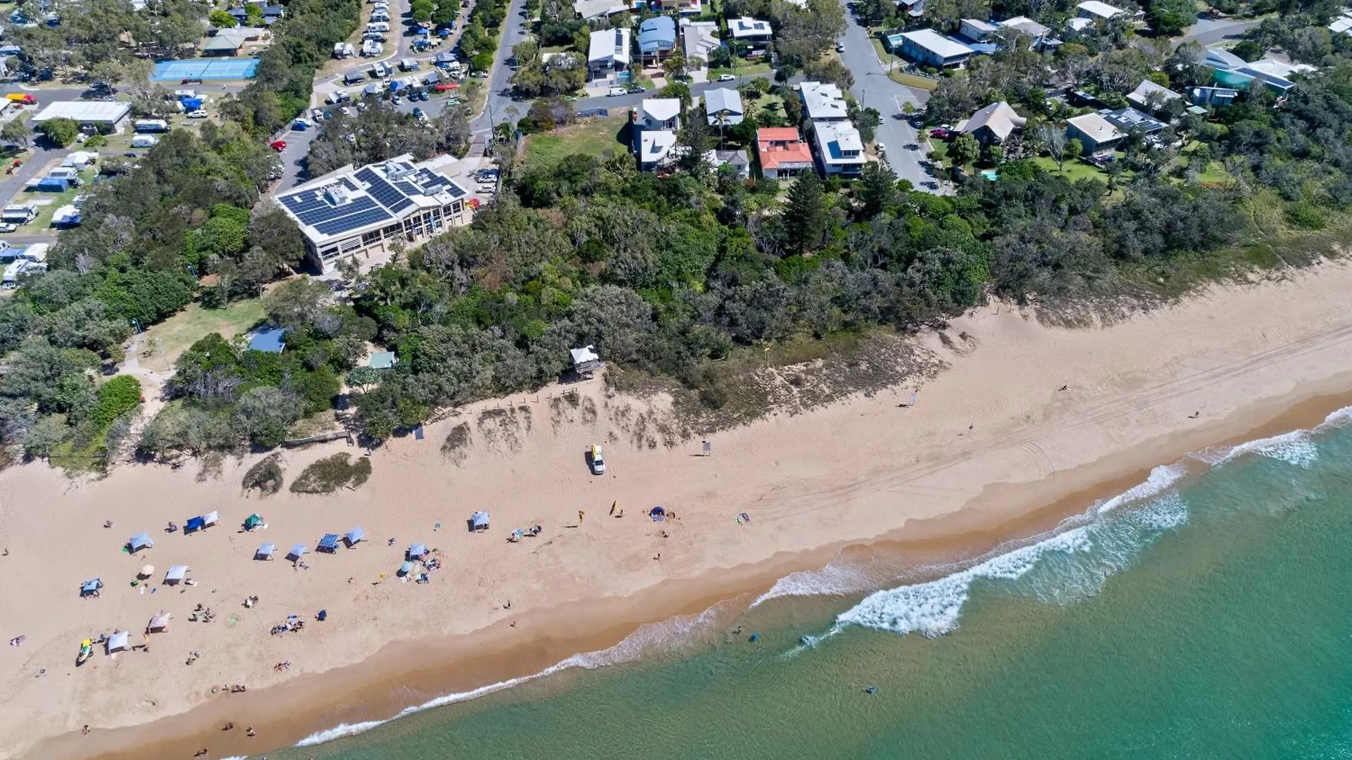 Malakai Beach House Caloundra Holiday home